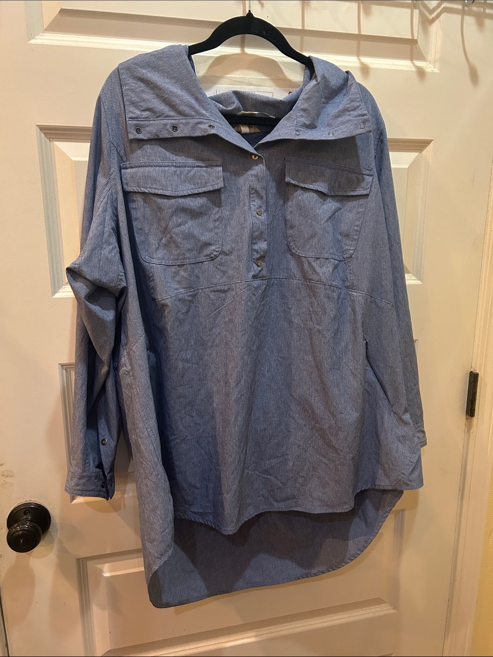 Duluth Trading Co Light Blue Casual Button-Front Hooded Shirt